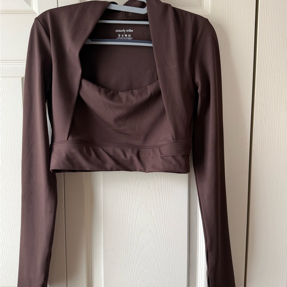SISTERLY TRIBE SOFTSCULPT BOLERO LONG SLEEVE TOP - ESSPRESSO